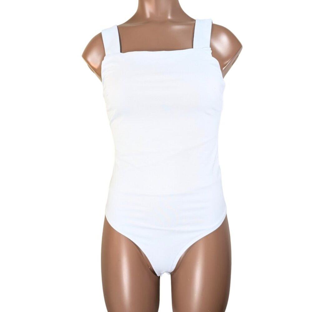 REORIA Small White Bodysuit Sleeveless Square Neck Wide Strap Soft Fabrtic